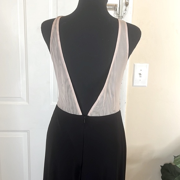 blondie nites by stacy sklar
V-Neck Beaded Evening Maxi Dress Side Slit Size M - Picture 6 of 16